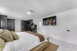 18725 SW 218th St, Miami, FL 33170 - Photo 27