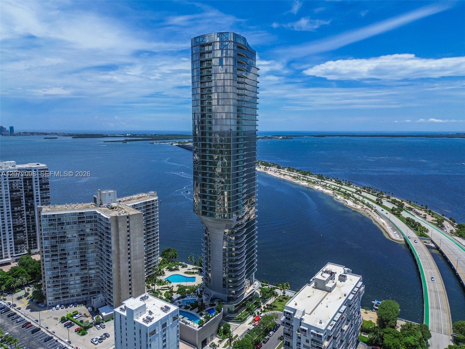175 SE 25th Rd #PH4301 - 175 SE 25th Rd #PH4301, Miami, FL 33129 Luxury Property | Jose Angel Pina