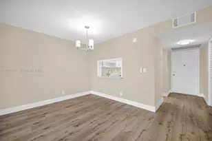 215 SE 3rd Ave, Hallandale Beach, FL 33009 - Photo 5