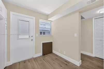 215 SE 3rd Ave #206B, Hallandale Beach, FL 33009 - Photo 11