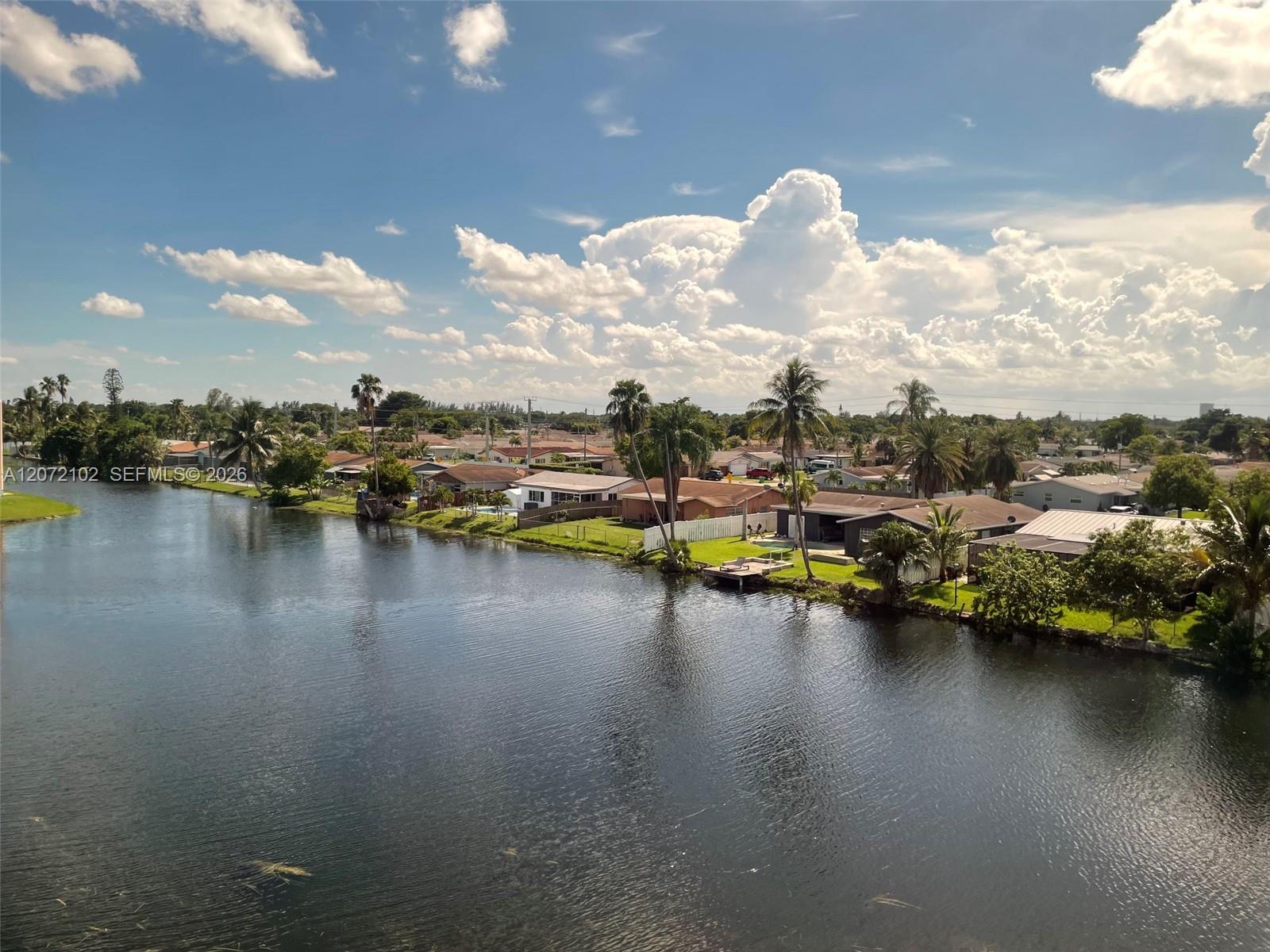 2711 NW 104th Ave #404 - 2711 NW 104th Ave #404, Sunrise, FL 33322 Luxury Property | Jose Angel Pina