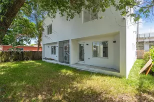 1627 NW 40th St, Miami, FL 33142 - Photo 21