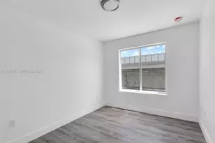 1627 NW 40th St, Miami, FL 33142 - Photo 15
