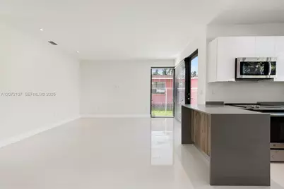 1216-1218 NE 112th St, Miami, FL 33161 - Photo 5