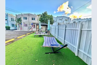 2153 SW 14th Ter #2, Miami, FL 33145 - Photo 19