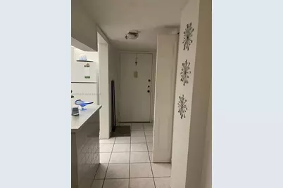 250 181st Dr #111, Sunny Isles Beach, FL 33160 - Photo 3