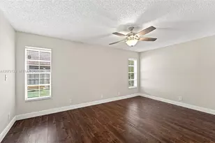 10425 NW 9th Manor, Coral Springs, FL 33071 - Photo 17