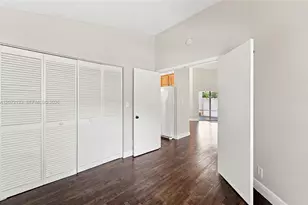 10425 NW 9th Manor, Coral Springs, FL 33071 - Photo 13