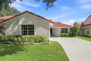 10425 NW 9th Manor, Coral Springs, FL 33071 - Photo 3