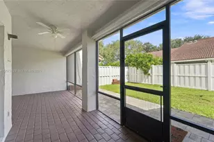 10425 NW 9th Manor, Coral Springs, FL 33071 - Photo 29