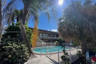 241 SE 9th Ave, Pompano Beach, FL 33060 - Photo 13