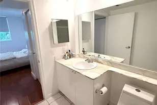 2775 NE 187th St, Aventura, FL 33180 - Photo 7