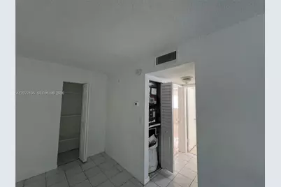 241 SE 9th Ave #109, Pompano Beach, FL 33060 - Photo 13