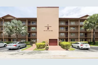 300 SW 130th Ter #110B, Pembroke Pines, FL 33027 - Photo 25