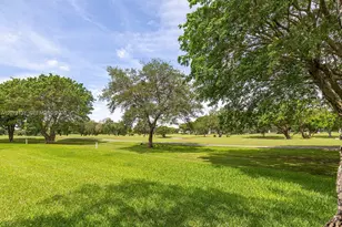 300 SW 130th Terrace, Pembroke Pines, FL 33027 - Photo 21