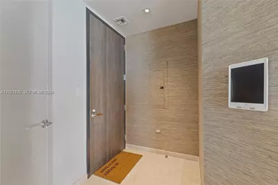 88 SW 7th St #3412, Miami, FL 33130 - Photo 39