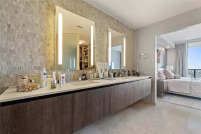 88 SW 7th St #3412, Miami, FL 33130 - Photo 19