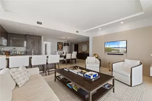 88 SW 7th St, Miami, FL 33130 - Photo 5