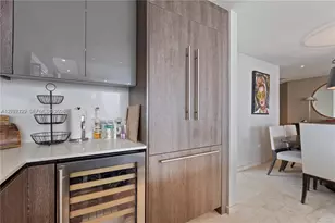 88 SW 7th St, Miami, FL 33130 - Photo 15