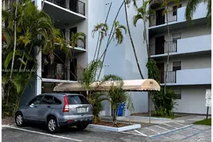 3955 N Nob Hill Rd, Sunrise, FL 33351 - Photo 1