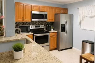 3955 N Nob Hill Rd, Sunrise, FL 33351 - Photo 9