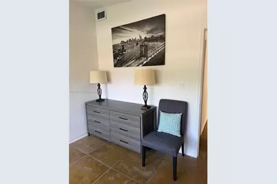 935 Polk St, Hollywood, FL 33019 - Photo 5