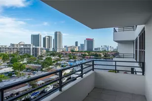 2500 Parkview Dr, Hallandale Beach, FL 33009 - Photo 3