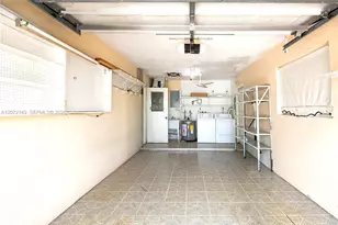 7102 NW 71st St, Tamarac, FL 33321 - Photo 23