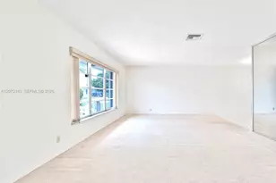 7102 NW 71st St, Tamarac, FL 33321 - Photo 5