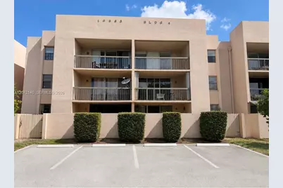 10985 SW 107th St #105, Miami, FL 33176 - Photo 1