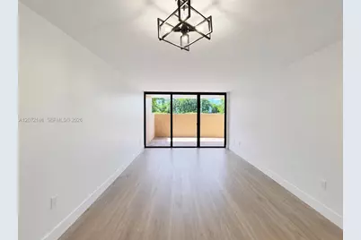 10985 SW 107th St #105, Miami, FL 33176 - Photo 5