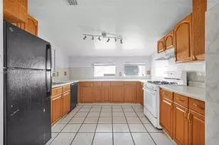 3840 SW 31st Ct, West Park, FL 33023 - Photo 29