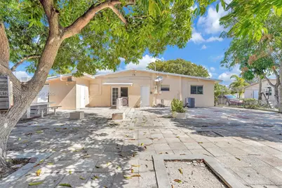 3840 SW 31st Ct, West Park, FL 33023 - Photo 11