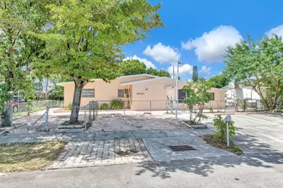 3840 SW 31st Ct, West Park, FL 33023 - Photo 3