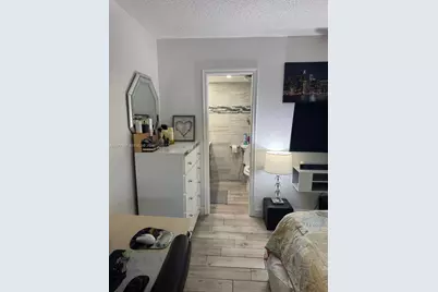 900 NE 12th Ave #302, Hallandale Beach, FL 33009 - Photo 17