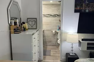 900 NE 12th Ave, Hallandale Beach, FL 33009 - Photo 17
