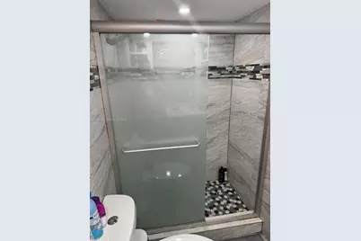 900 NE 12th Ave #302, Hallandale Beach, FL 33009 - Photo 19