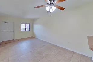 22801 SW 88th Pl, Cutler Bay, FL 33190 - Photo 5