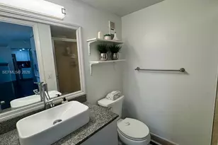 3390 Foxcroft Rd, Miramar, FL 33025 - Photo 11