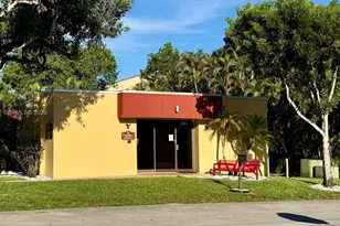 3390 Foxcroft Rd, Miramar, FL 33025 - Photo 19