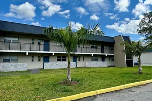 7901 S Colony Cir S, Tamarac, FL 33321 - Photo 3