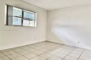 7901 S Colony Cir S, Tamarac, FL 33321 - Photo 11