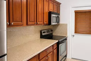 10663 NW 45th St, Coral Springs, FL 33065 - Photo 1
