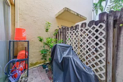 8923 NE 4th Ave Rd #8923, Miami Shores, FL 33138 - Photo 25
