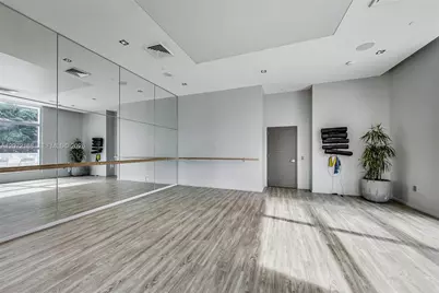 1100 S Miami Ave #1008, Miami, FL 33130 - Photo 17