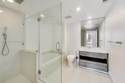 1100 S Miami Ave #1008, Miami, FL 33130 - Photo 9