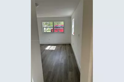 1245 NW 126th St, North Miami, FL 33167 - Photo 9