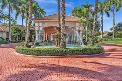 7654 NW 21st Dr, Pembroke Pines, FL 33024 - Photo 29