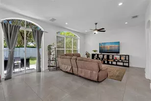 7654 NW 21st Dr, Pembroke Pines, FL 33024 - Photo 13