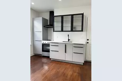 723 2nd St #3, Miami Beach, FL 33139 - Photo 3